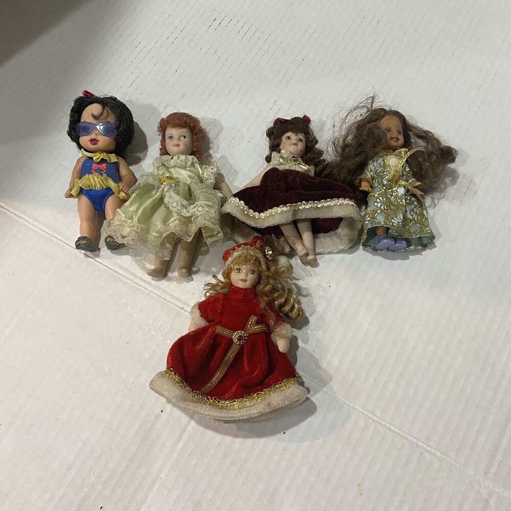 Porcelain And Plastic Doll Lot Of 5 Read